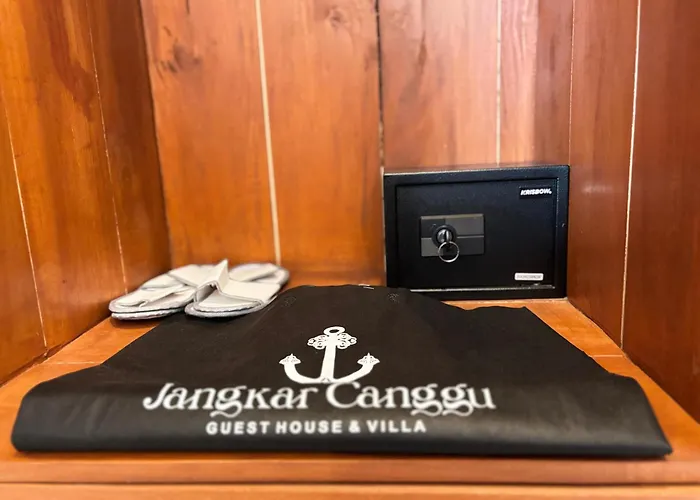 The Jangkar Pensión Canggu